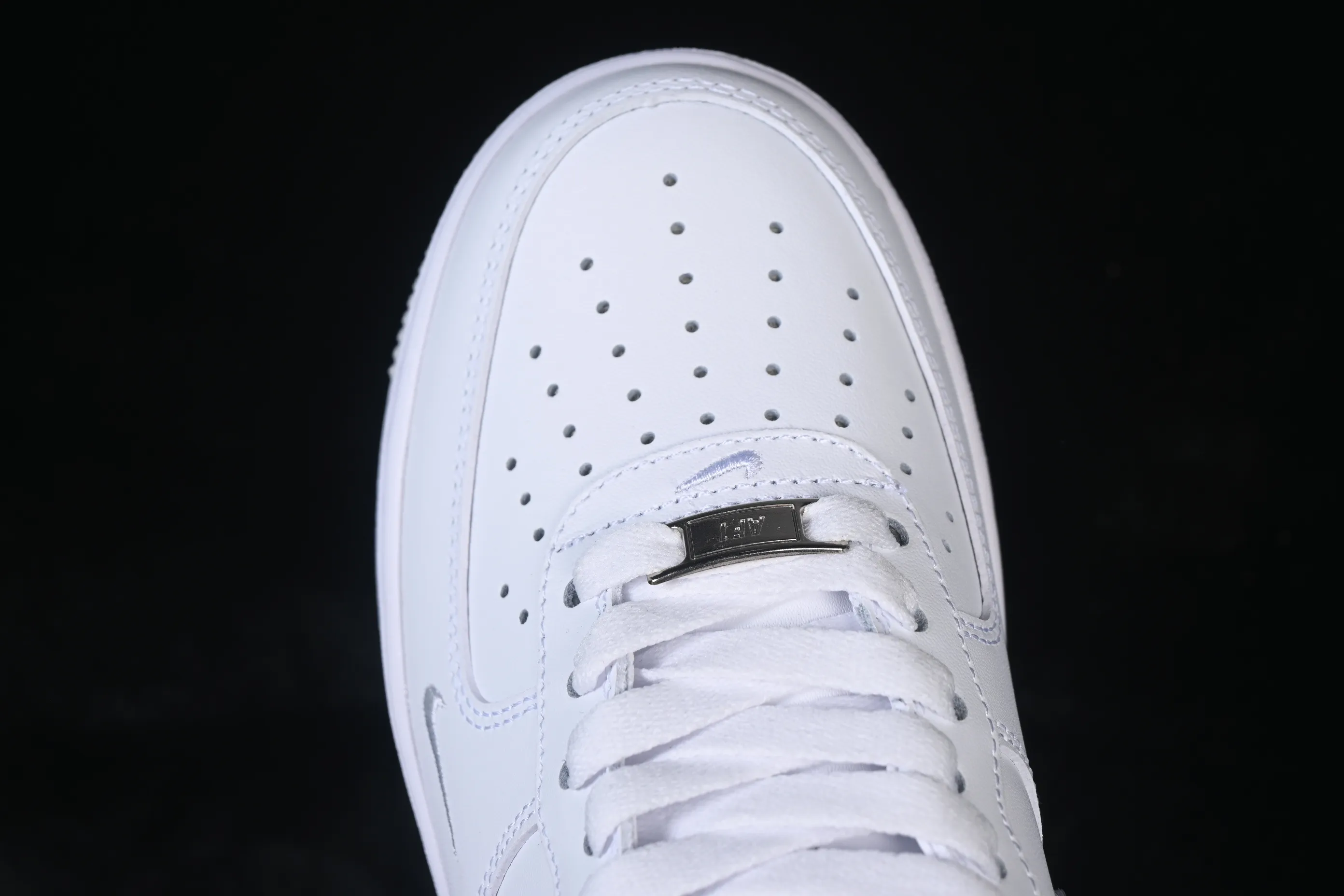 All categories Nk Air Force 1 Air Force series Nk Air Force 1 Low Air Force low top Nike Air Force 1'07 Low sequined hook Air Force 1 low top casual sneakers ZH0316-156